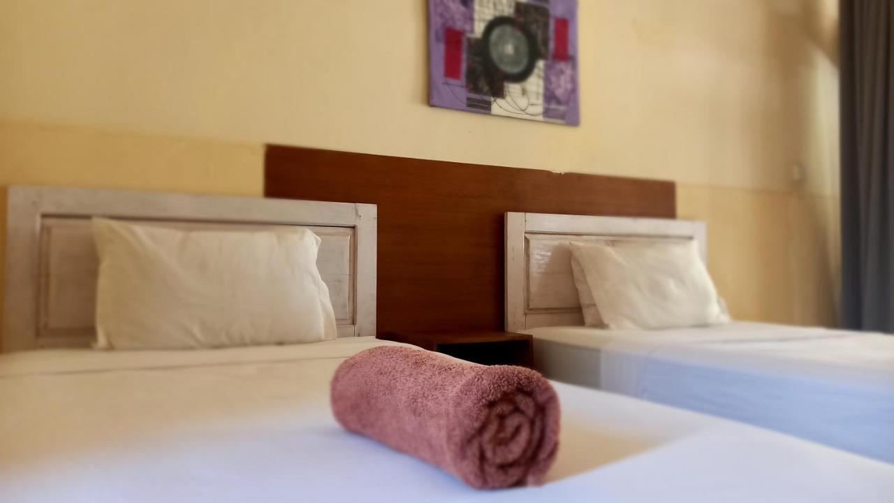 Wisma Bunda Gili Trawangan Esterno foto